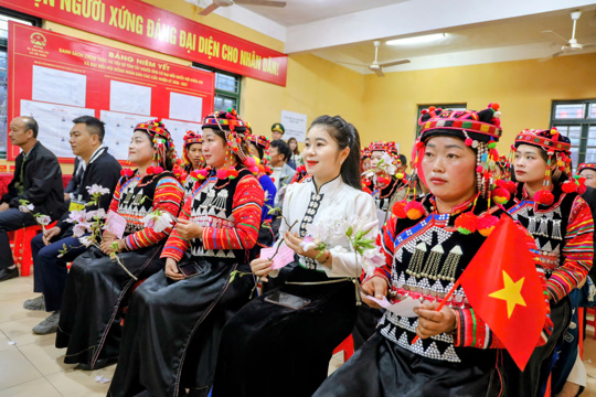 Tưng bừng "Ngày hội non sông" nơi cực Tây Tổ quốc